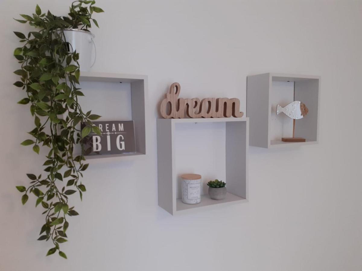 Apartment & Rooms Riva فوديس المظهر الخارجي الصورة