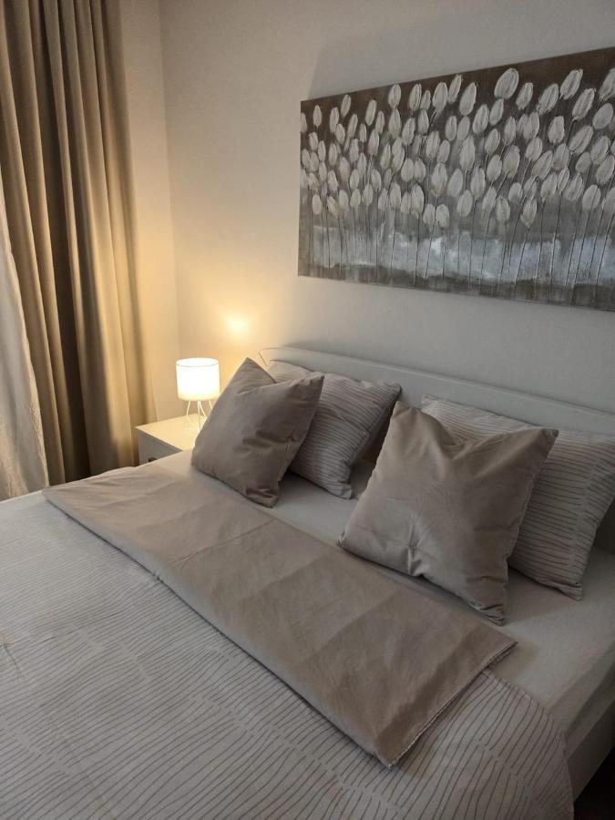 Apartment & Rooms Riva فوديس المظهر الخارجي الصورة